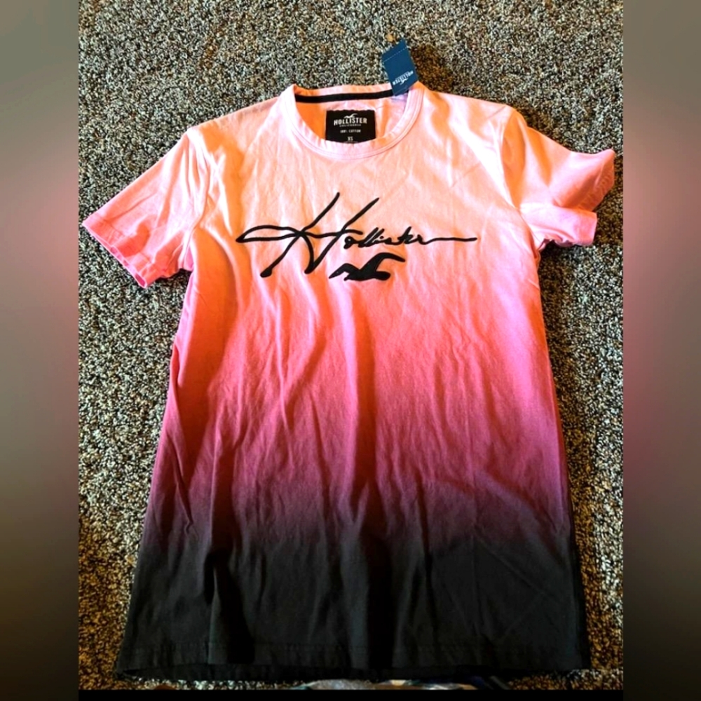 Hollister tshirt